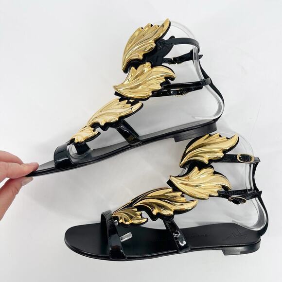 Giuseppe Zanotti Black Patent Leather Cruel Wing Flat Gladiator Sandal IT 37.5 - Picture 4 of 11